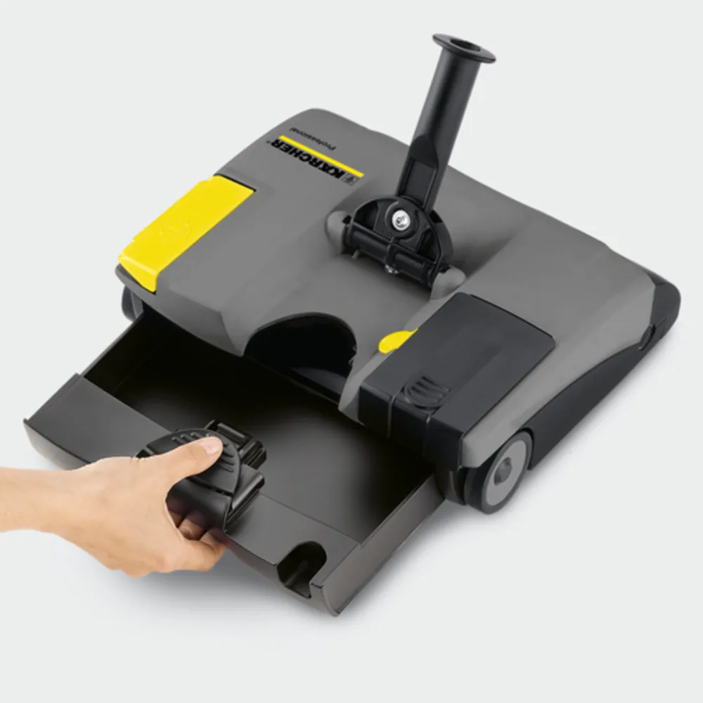 Máy hút bụi Karcher EB 30/1 Li-Ion – Ngăn chứa bụi bẩn dễ dàng tháo rời và thay thế
