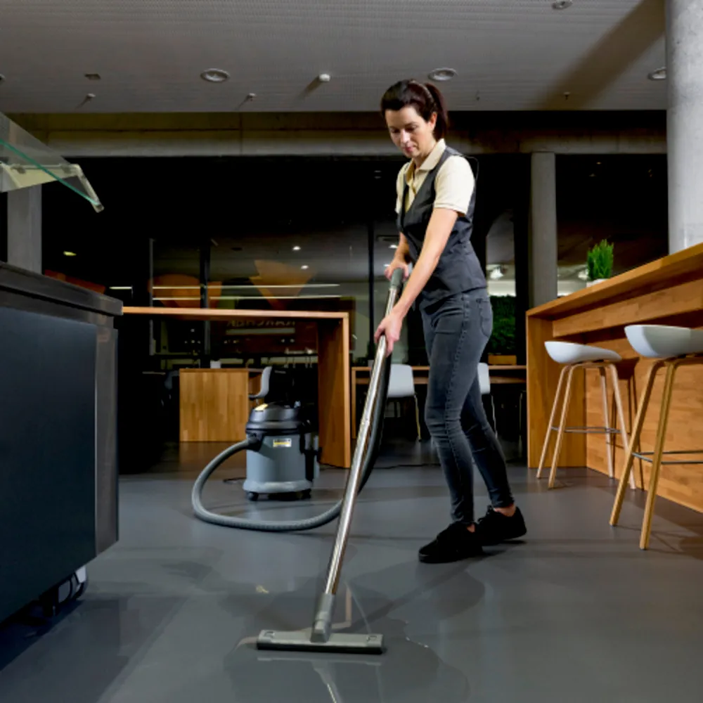Máy hút bụi Karcher NT 27/1 – Bộ giảm xóc mạnh mẽ