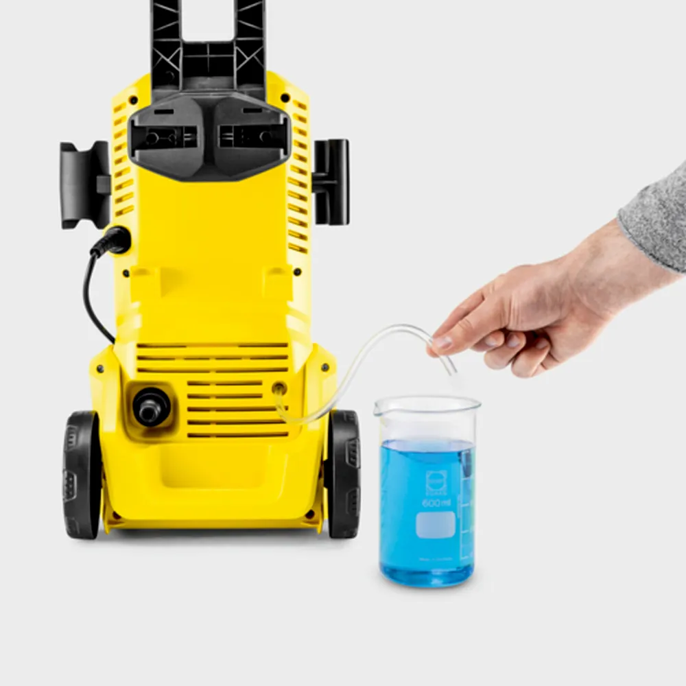 Máy phun rửa áp lực cao Karcher K 2 Premium – Tích hợp ống hút chất tẩy rửa