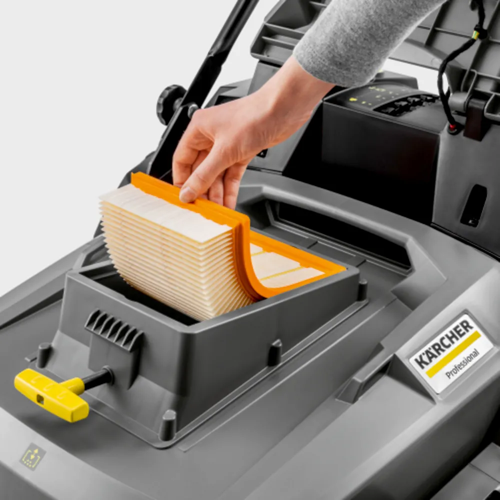 Xe quét và máy quét hút đẩy tay Karcher KM 70/30 C Bp Anniversary Edition – Bộ lọc xếp phẳng có lực hút chủ động